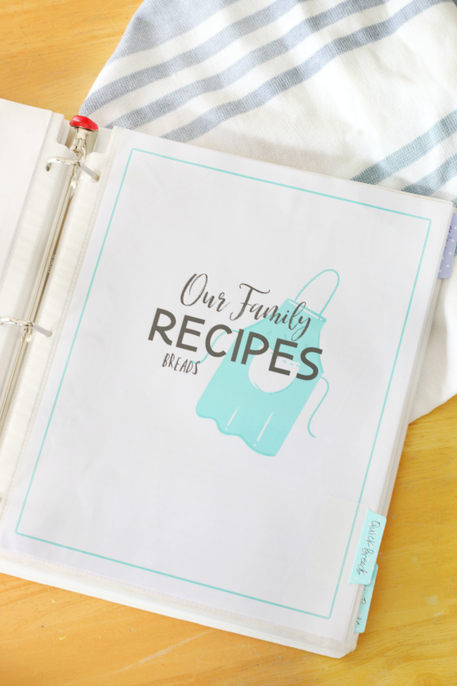 How to make a DIY Recipe Book (plus free printables)