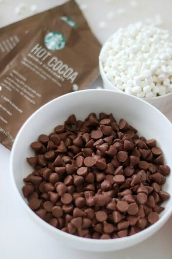 Easy Hot Chocolate Bombs Recipe - Gluesticks Blog