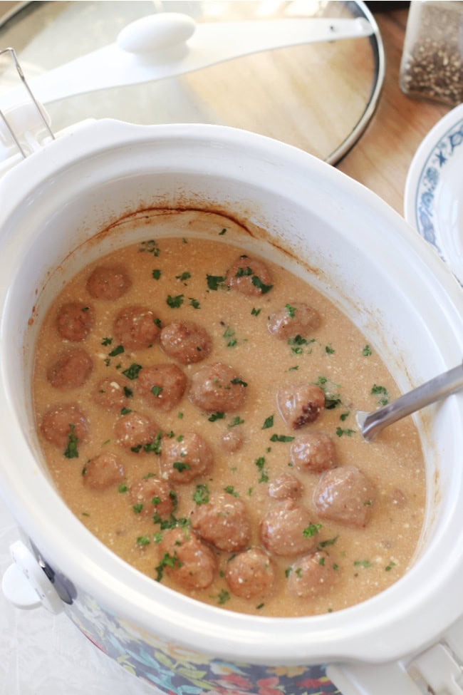 meatballs and sauce in slow cooker