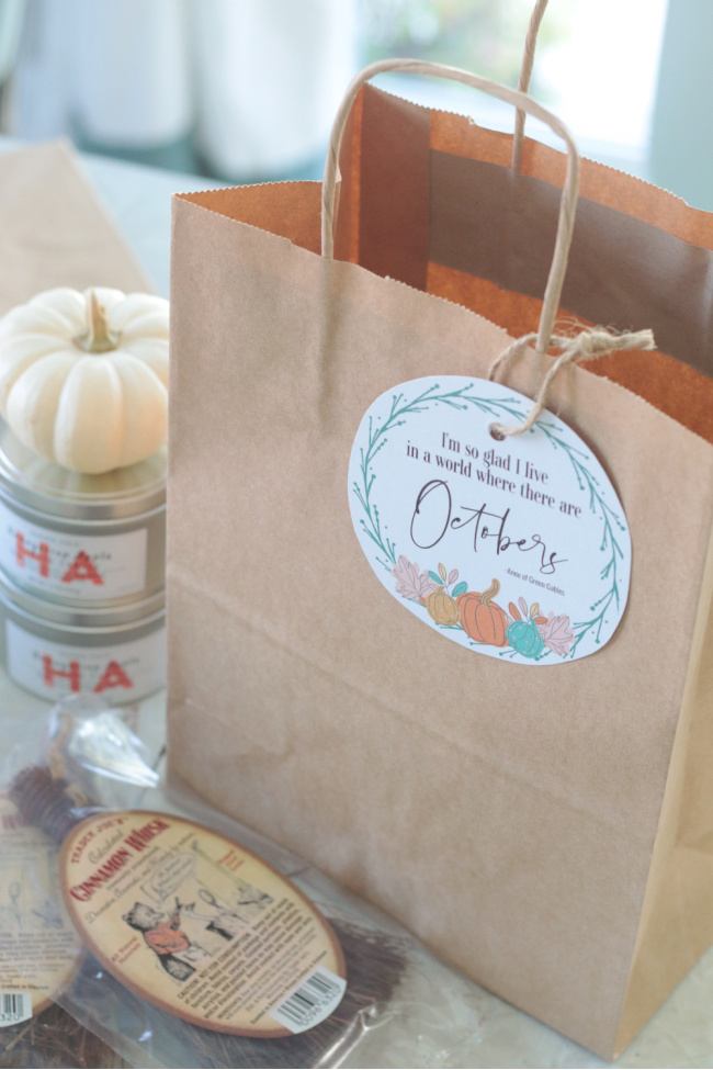 brown gift bag with fall printable gift tag