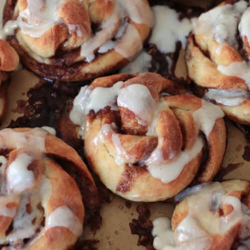Cinnamon Knots With Pecans & Maple Glaze (Video) Gluesticks Blog