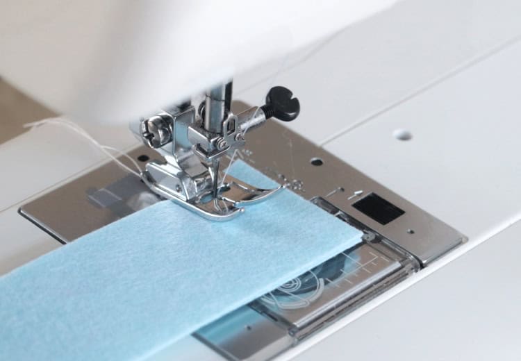 Basket handle sewed in sewing machine.