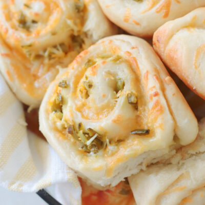 baked jalapeno cheese rolls in bread basket