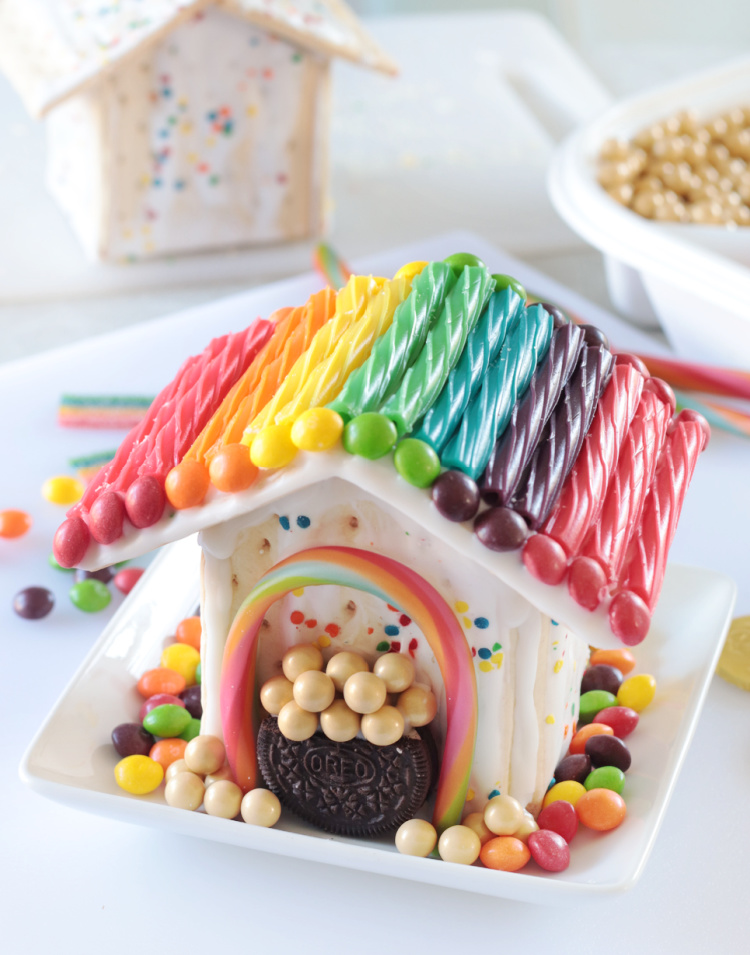 pop tart leprechaun house