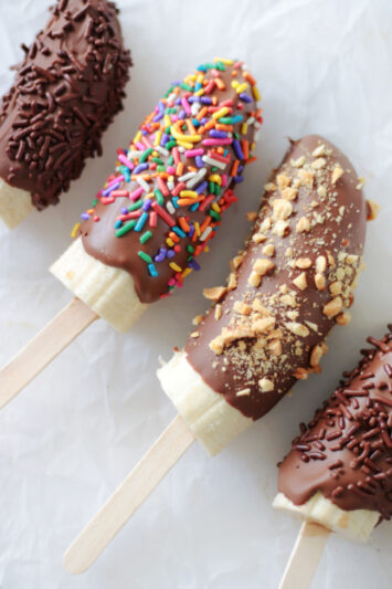 Chocolate Frozen Bananas (Video) - Gluesticks Blog