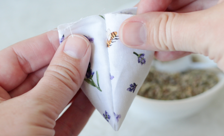 These Easy Lavender Sachets are What Every Drawer Needs! – Sustain