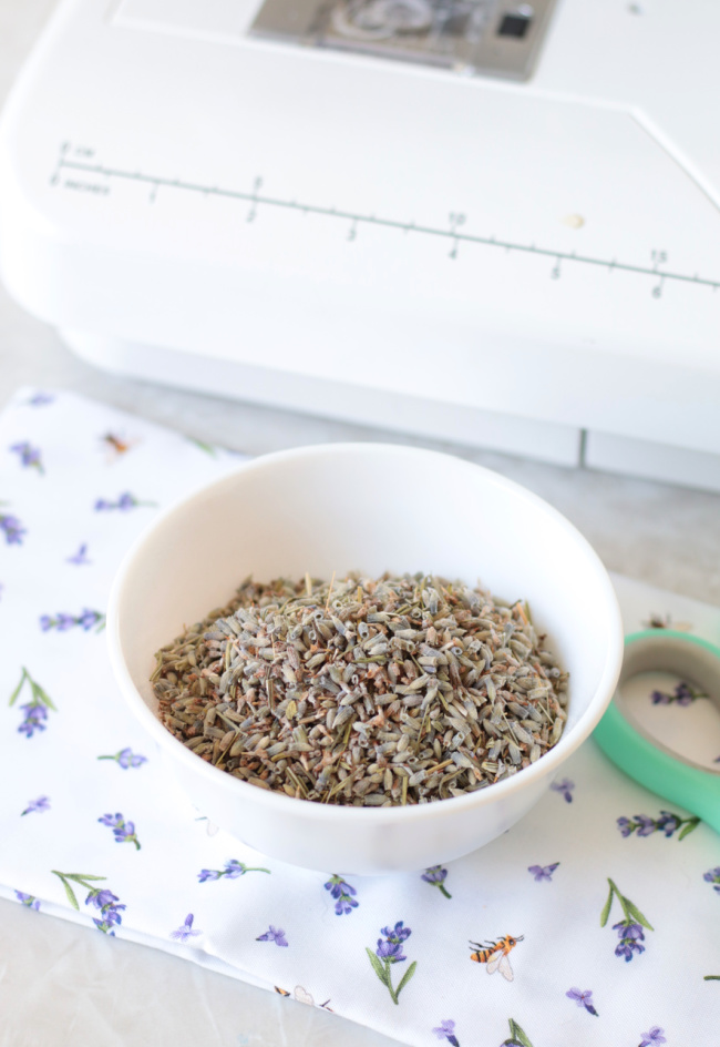 bowl of dried lavender