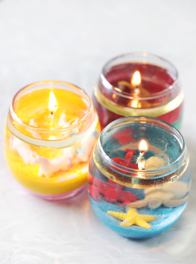 Homemade Beeswax Candles (Video) - Gluesticks Blog