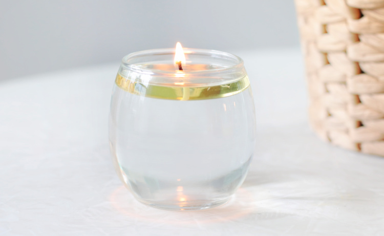 Homemade Floating Oil Candle Wick -   Diy floating candles, Oil  candles, Wicks diy