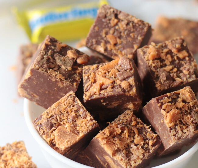 bowl of butterfinger fudge