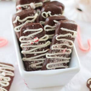 White container of peppermint bark cookies.