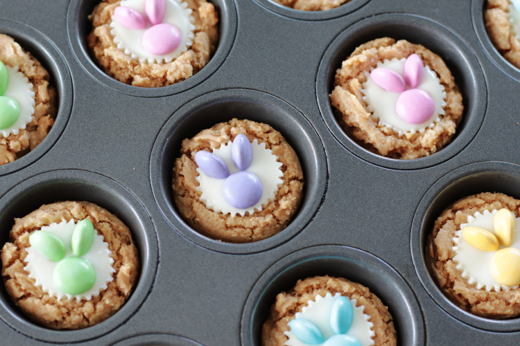 peanut butter cookie cups with mms to look like bunnies
