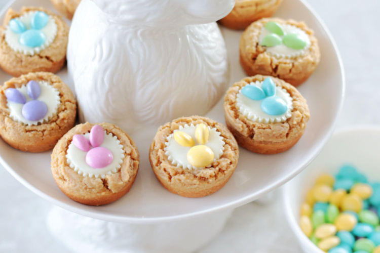 easter bunny cookie cups on platter