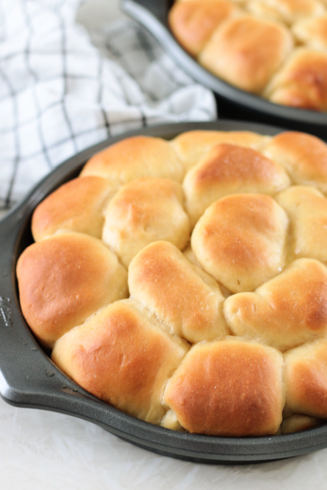pan of baked rolls