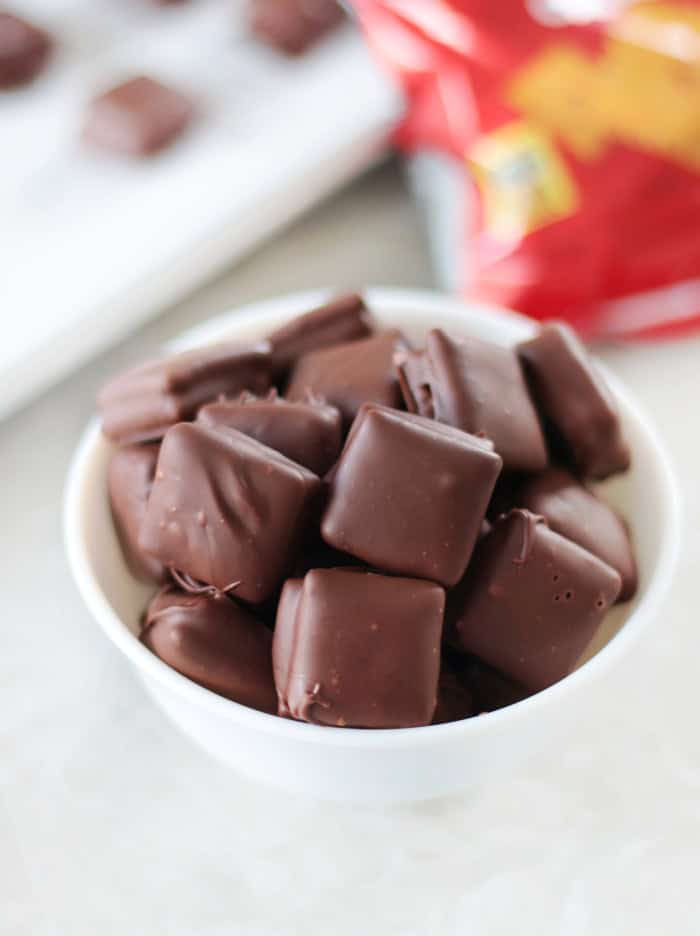 bowl of cheez its peanut butter bites