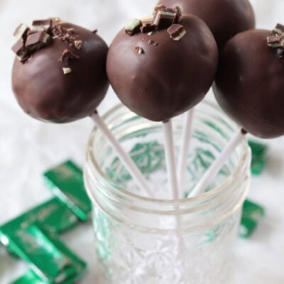 4 chocolate mint cake pops in jar