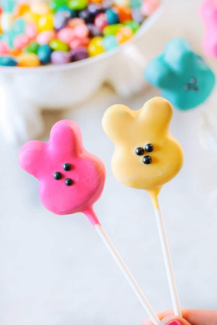 pink and yellow bunny brownie pops