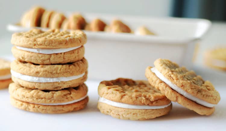stack of fluffernutter cookie sandwiches