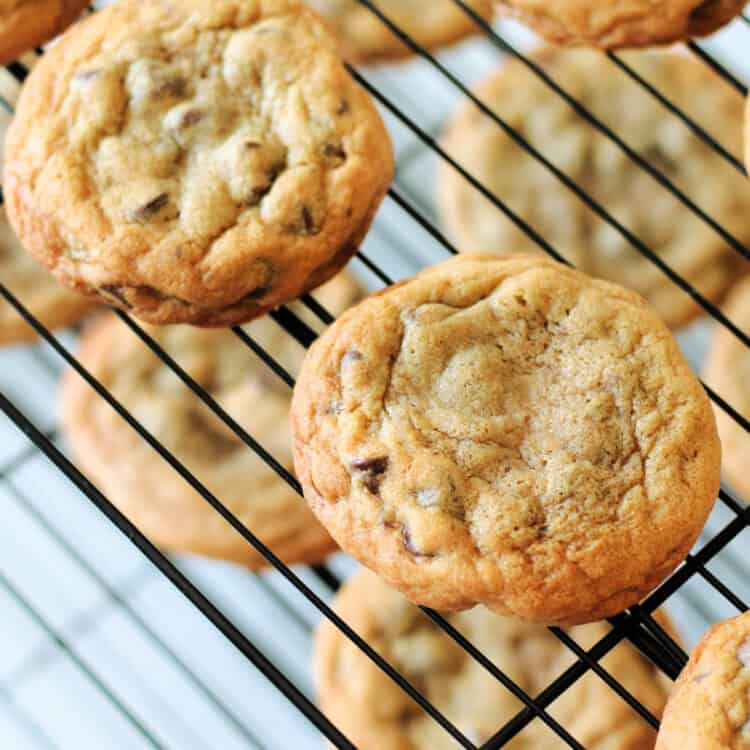 cookies on wire cooling rack