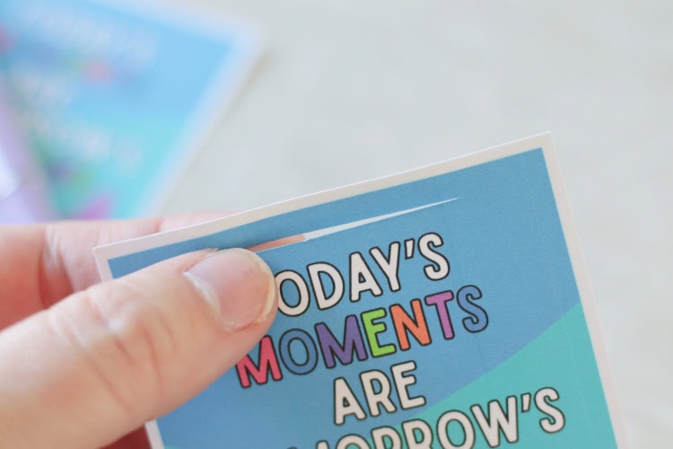 slot cut into the top of printable card