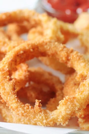 platter of onion rings