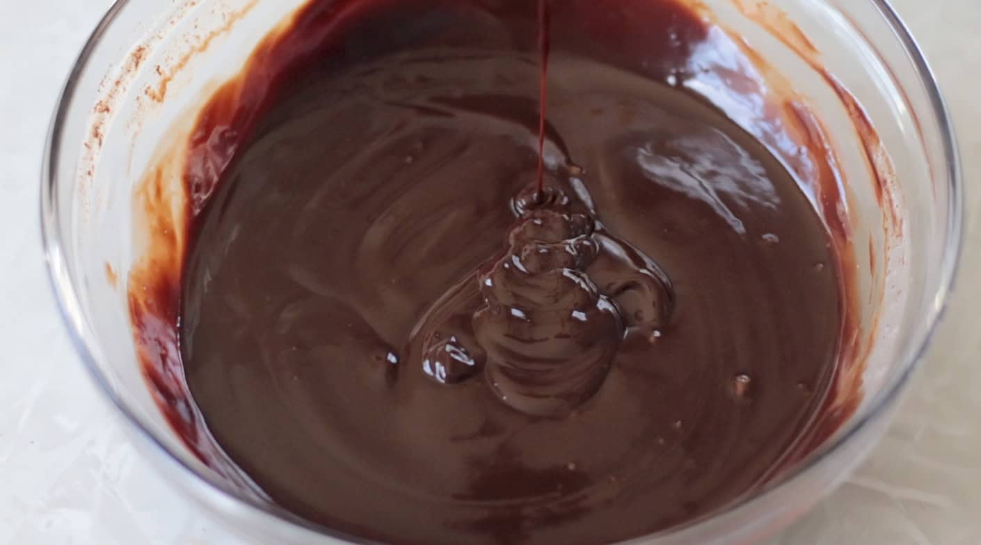 Bowl of chocolate ganache.