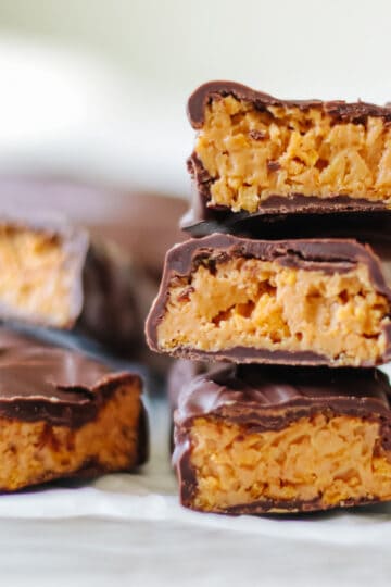 Stack of butterfinger cornflake bars.